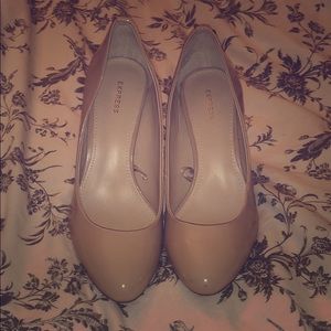 Express heels
